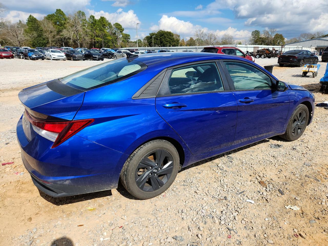 2022 HYUNDAI ELANTRA SEL photo 7