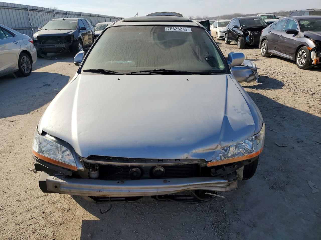 2002 HONDA ACCORD SE photo 5