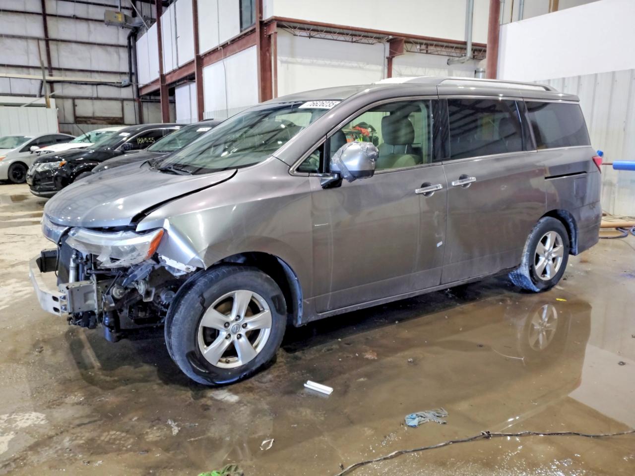 2016 NISSAN QUEST