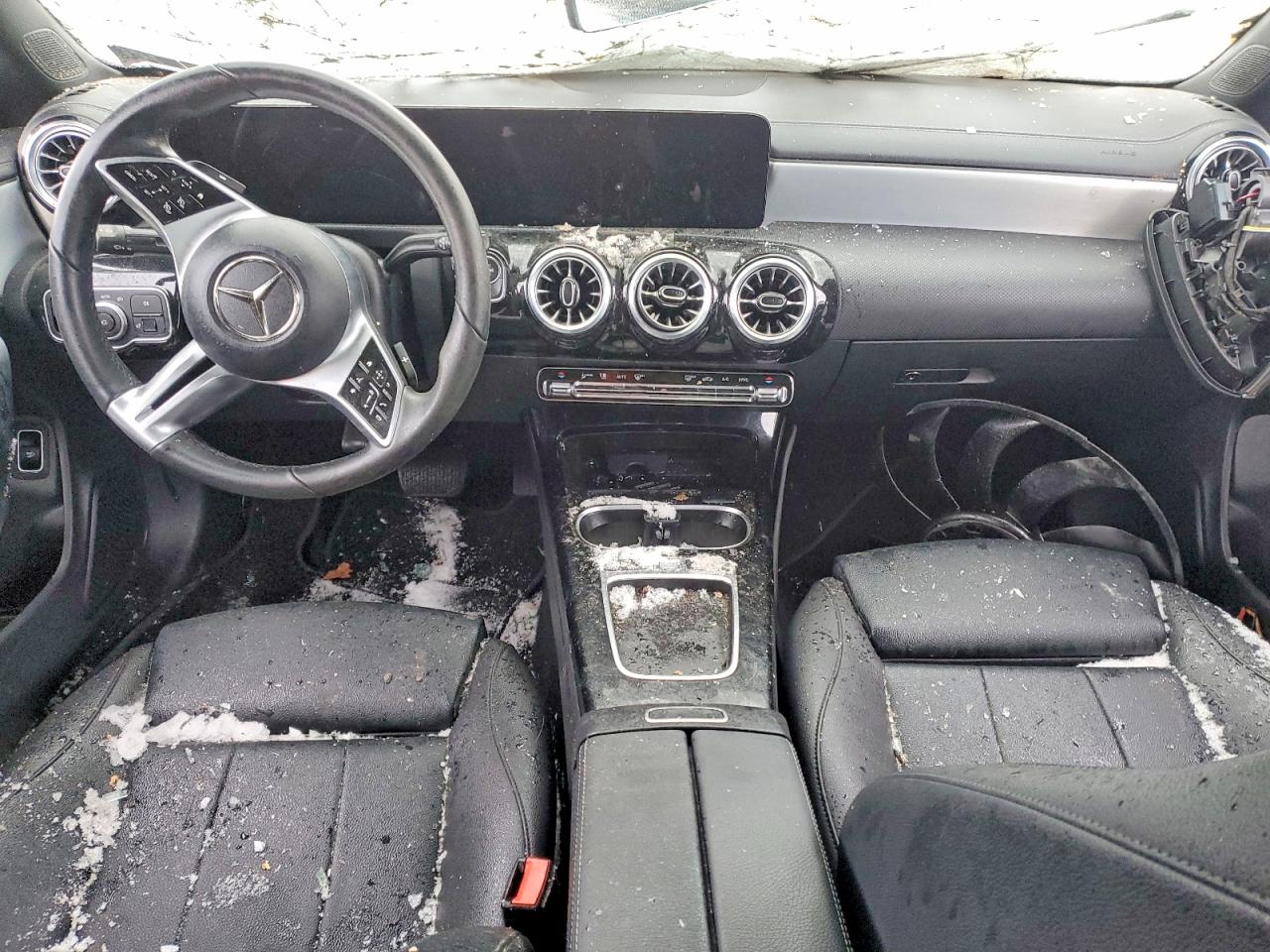 2025 MERCEDES-BENZ CLA 250 4MATIC photo 8