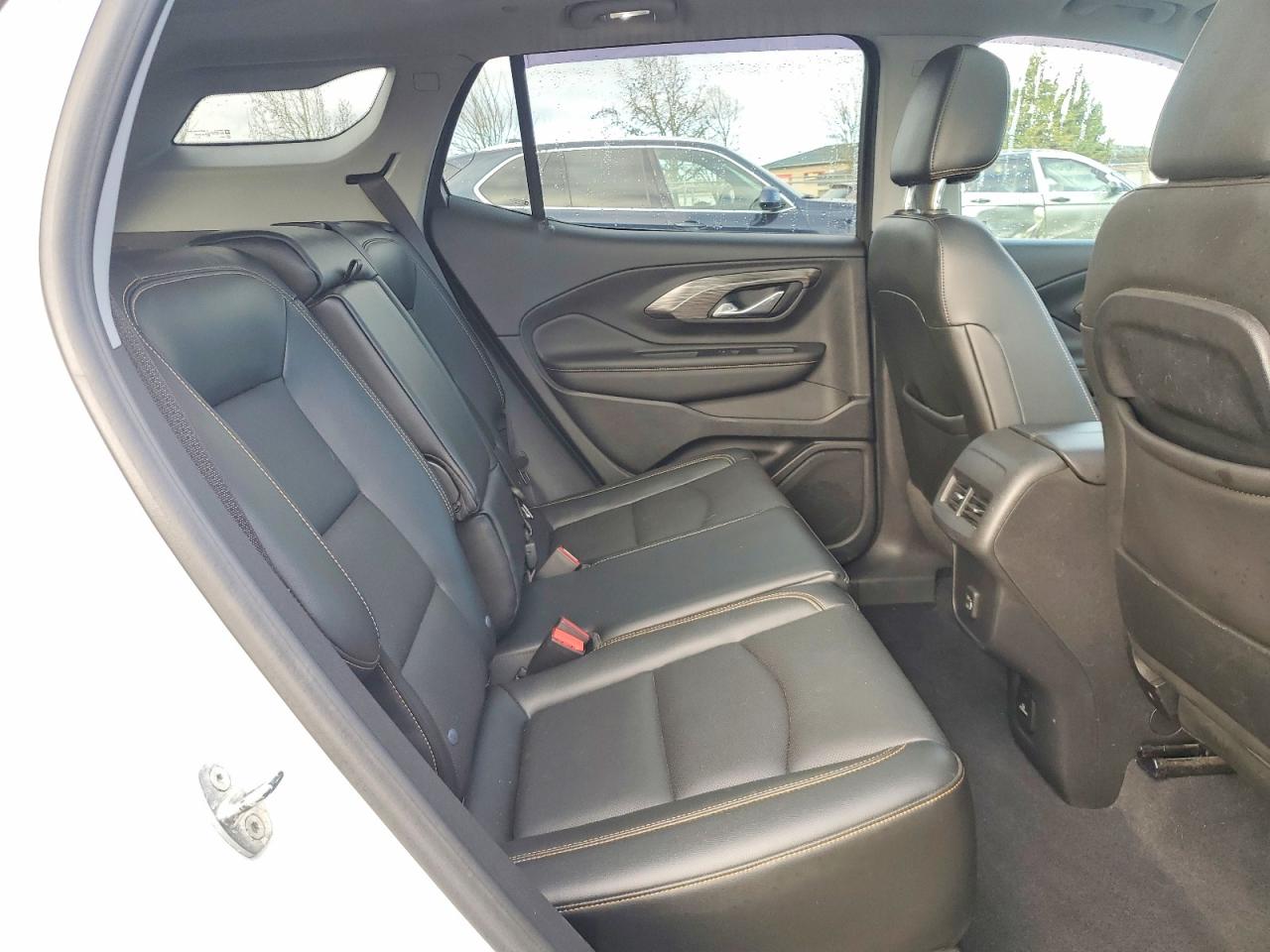 2020 GMC TERRAIN SLT photo 11