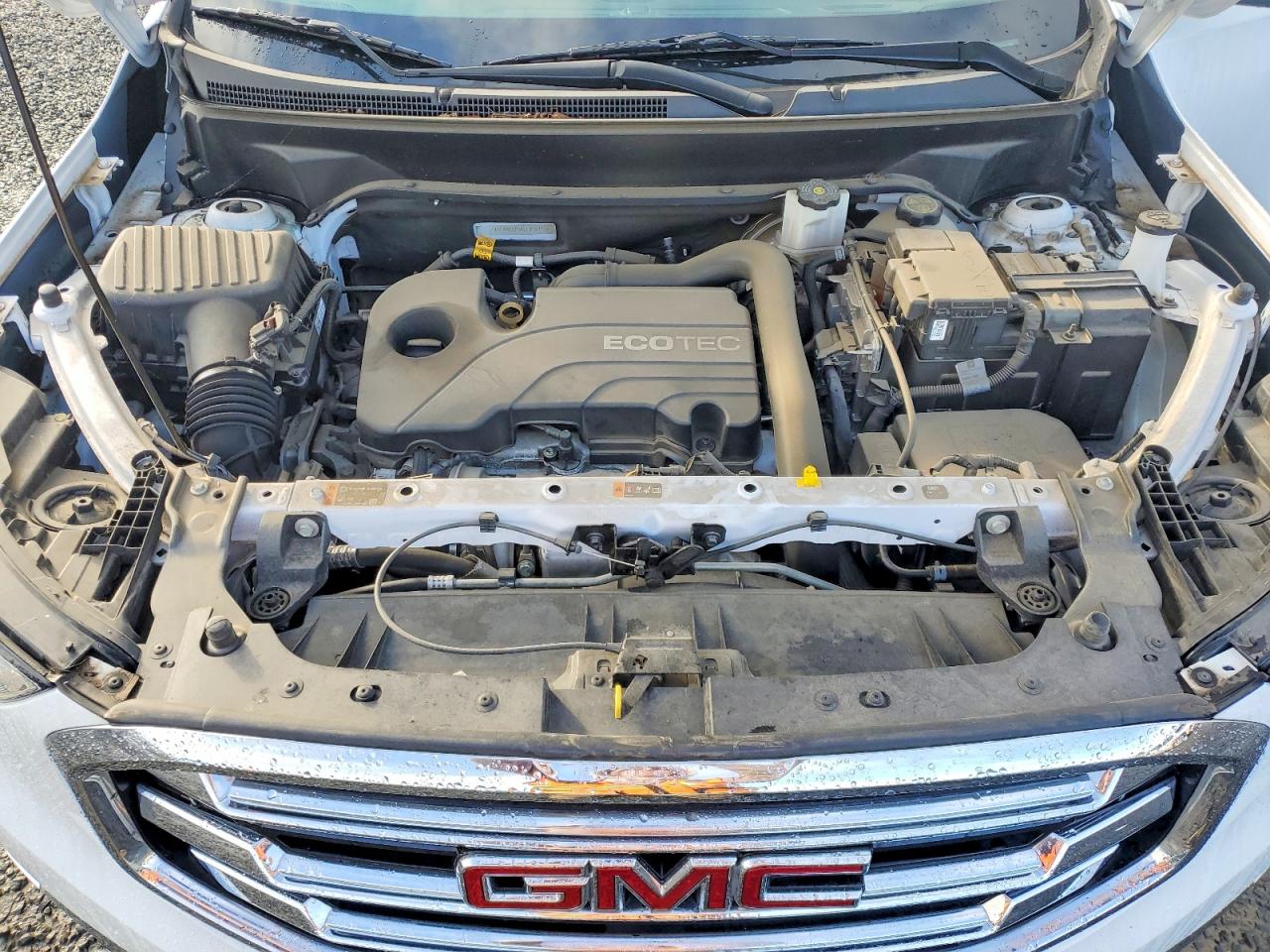 2020 GMC TERRAIN SLT photo 12