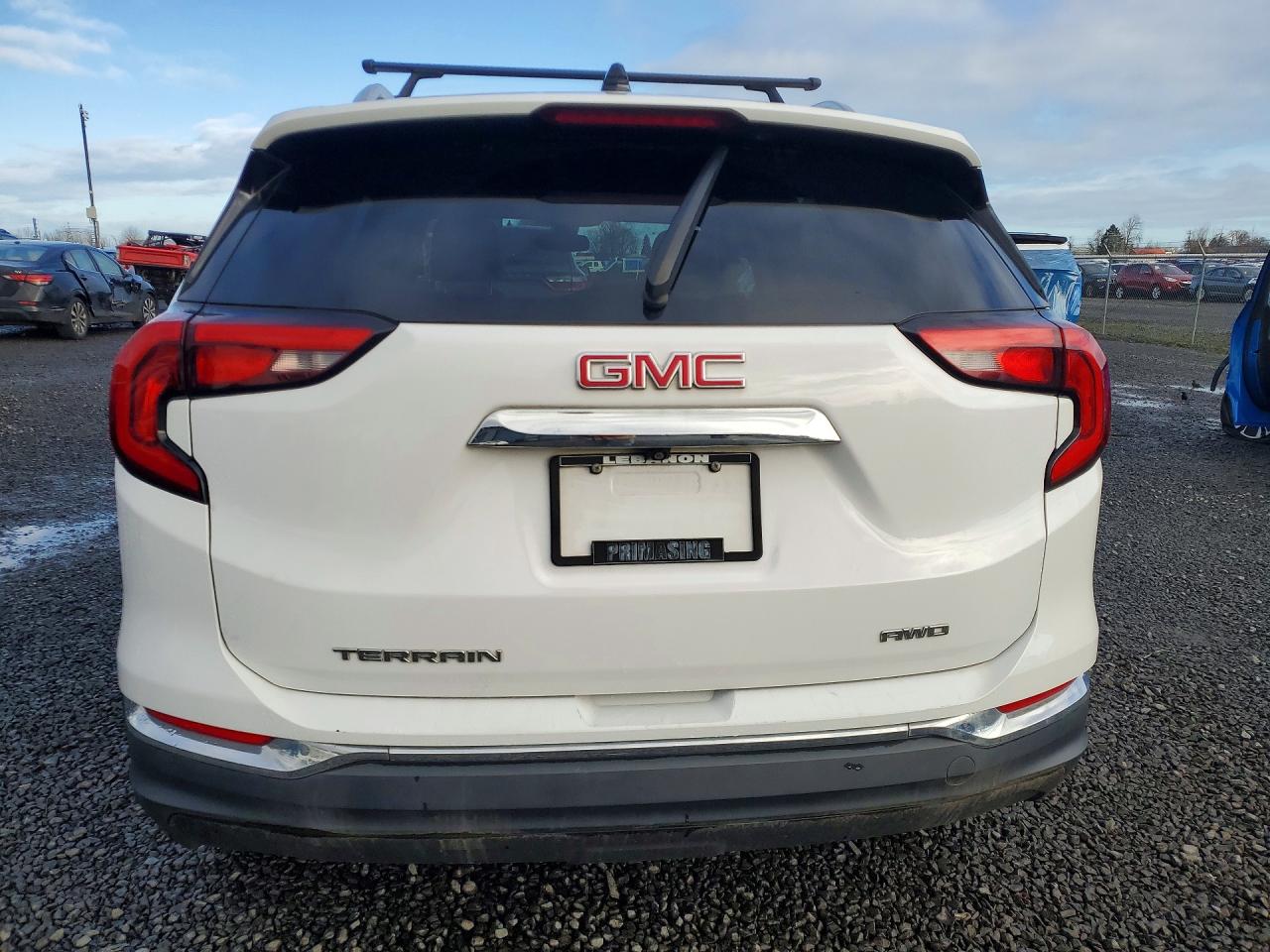 2020 GMC TERRAIN SLT photo 6