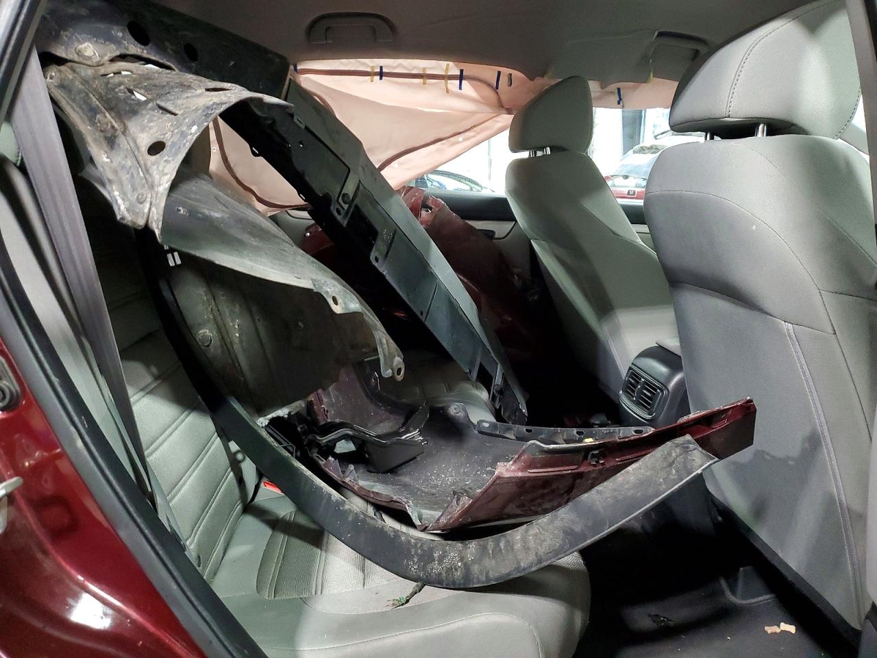 2017 HONDA CR-V LX photo 31