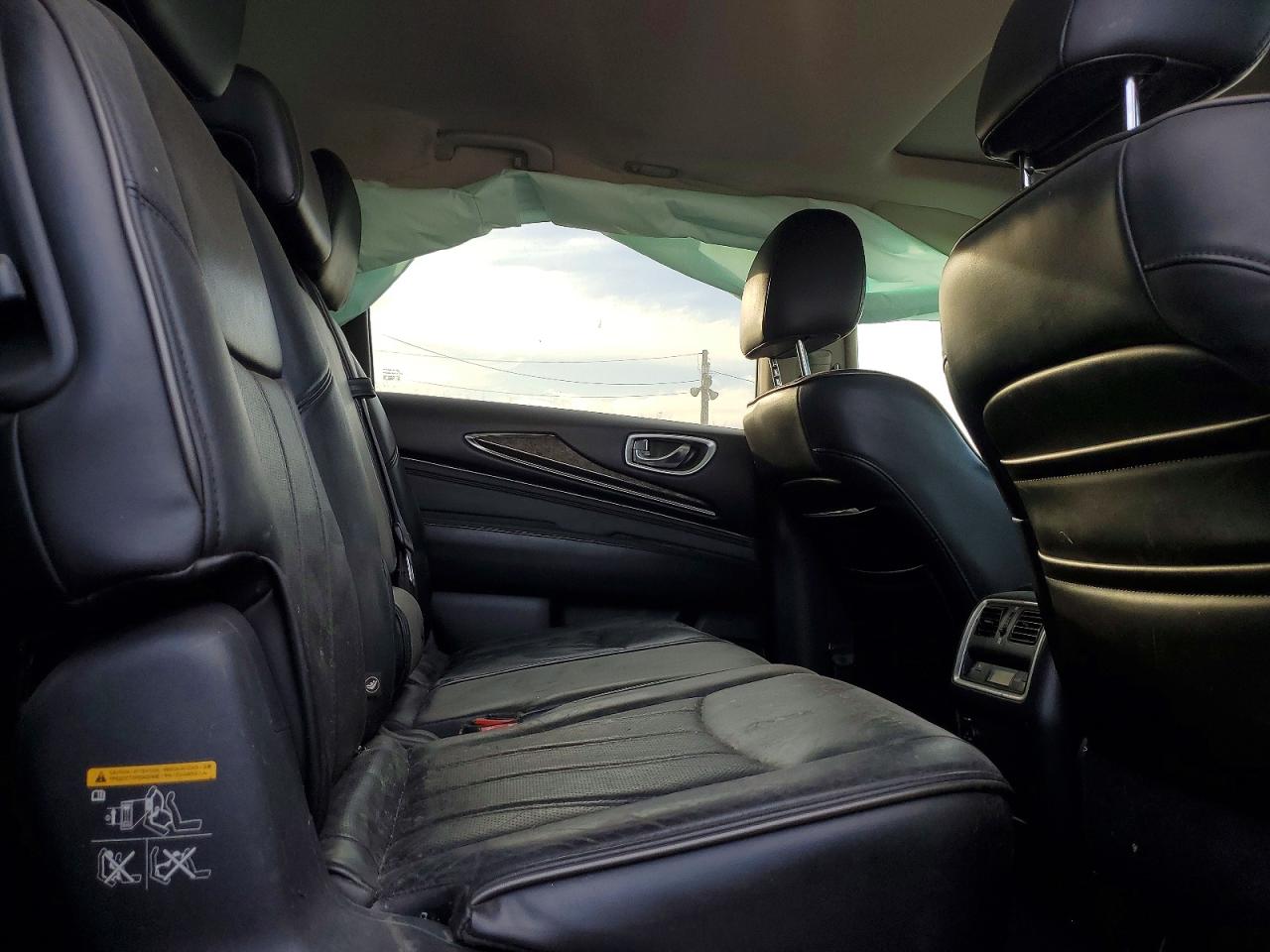 2014 INFINITI QX60 photo 21