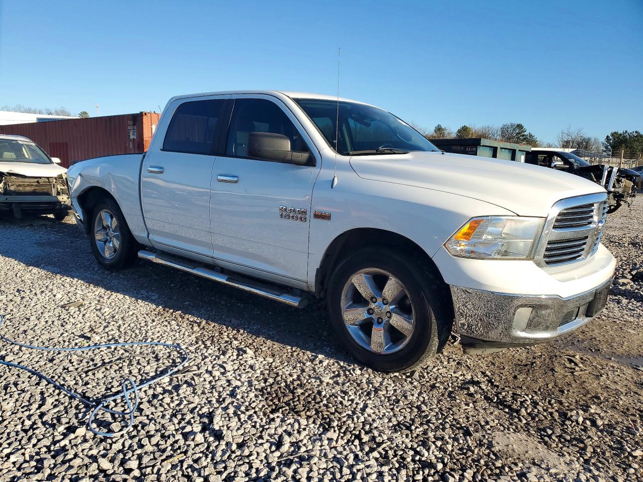2013 RAM 1500 SLT photo 4