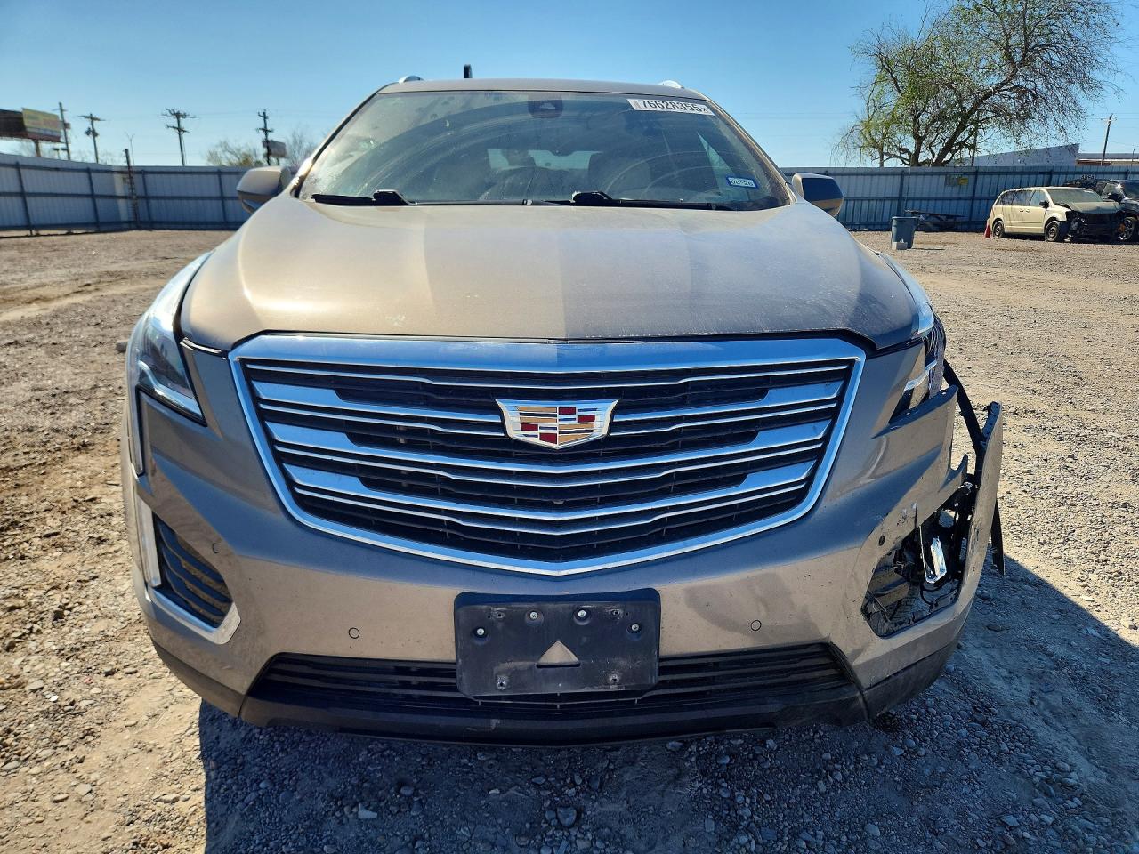 2017 CADILLAC XT5 LUXURY photo 5