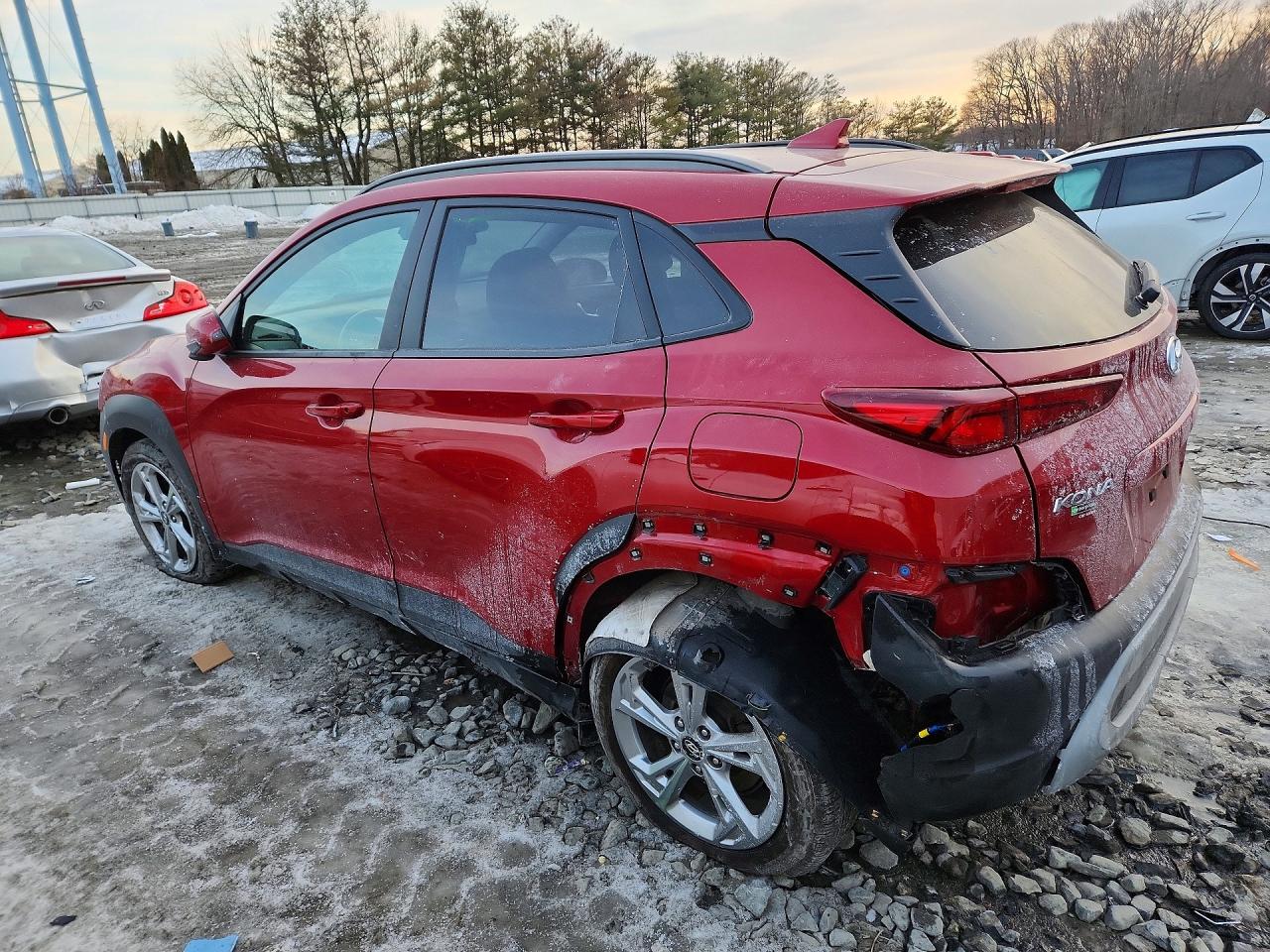 2022 HYUNDAI KONA SEL photo 4