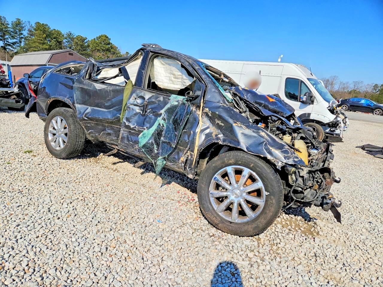 2008 INFINITI QX56 photo 4