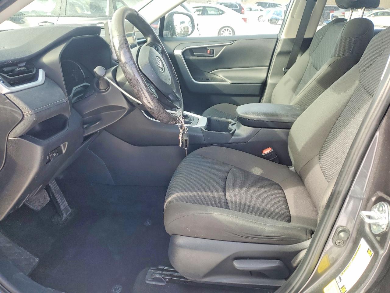 2024 TOYOTA RAV4 LE photo 13
