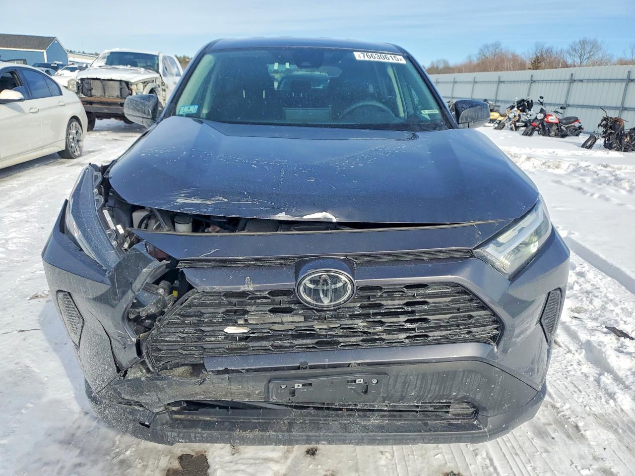 2024 TOYOTA RAV4 LE photo 9