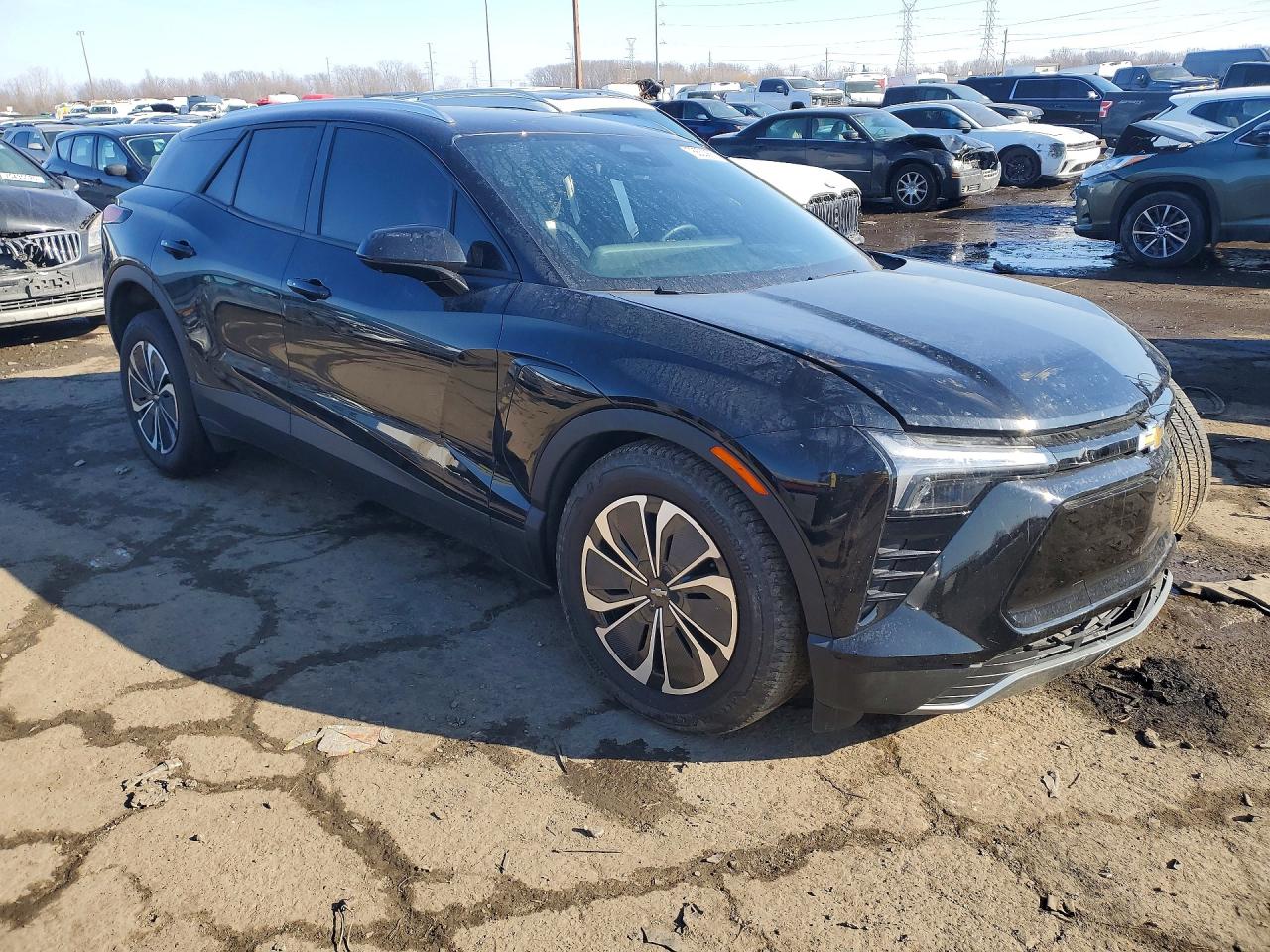 2025 CHEVROLET BLAZER LT photo 4