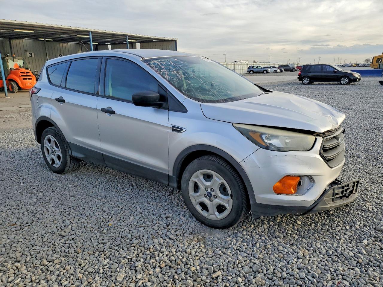 2018 FORD ESCAPE S photo 4