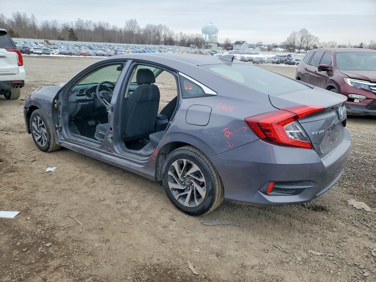 2017 HONDA CIVIC EX photo 2