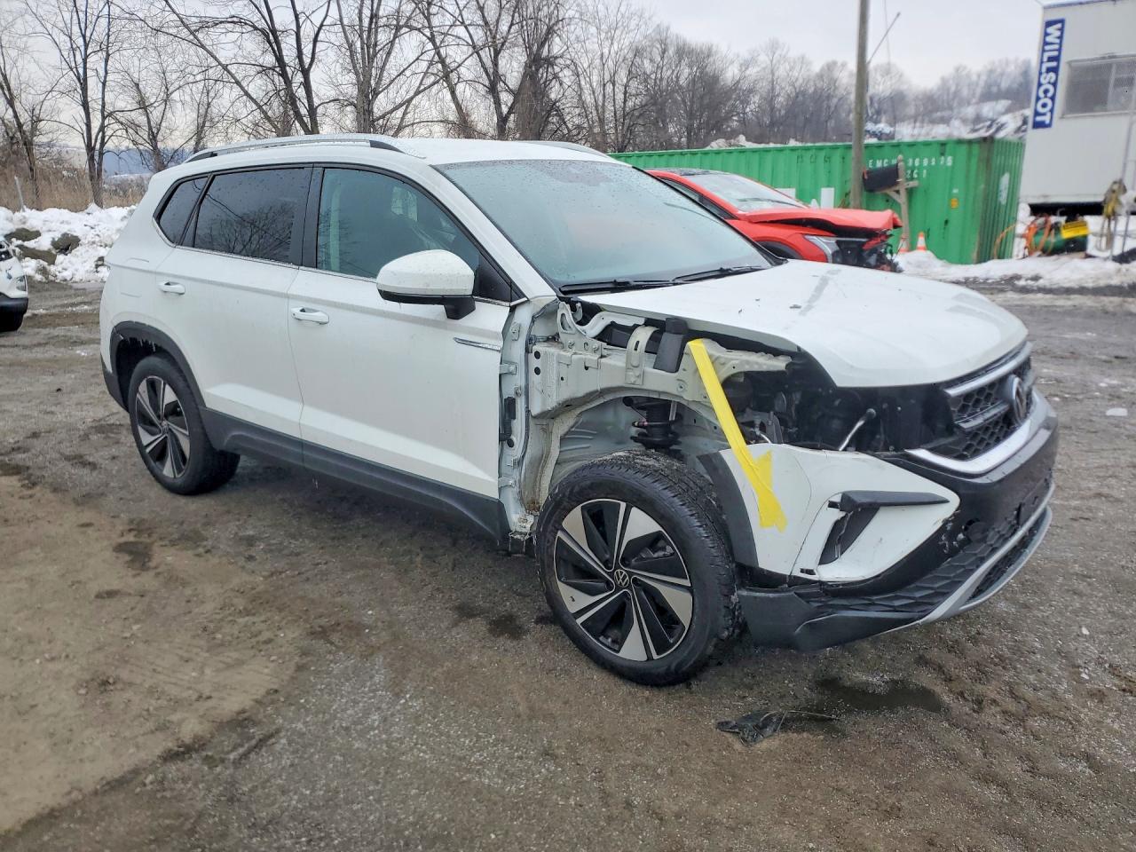 2024 VOLKSWAGEN TAOS SE photo 10