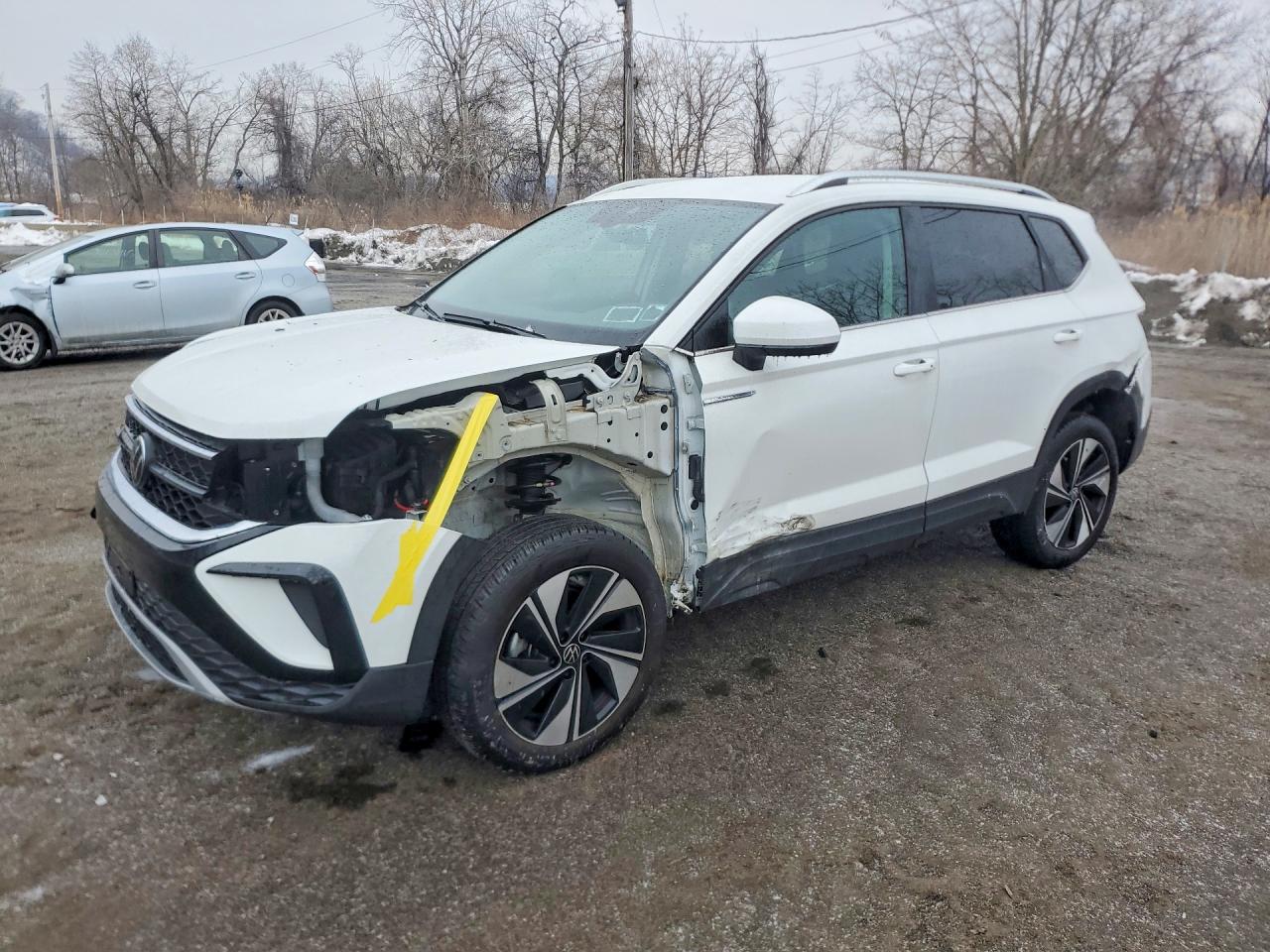 2024 VOLKSWAGEN TAOS