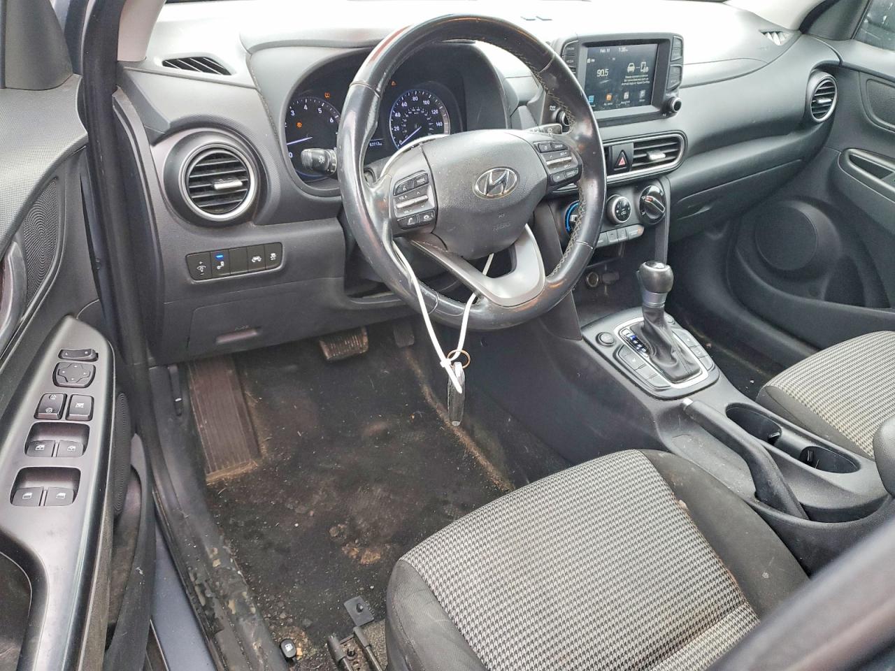 2020 HYUNDAI KONA SEL photo 8