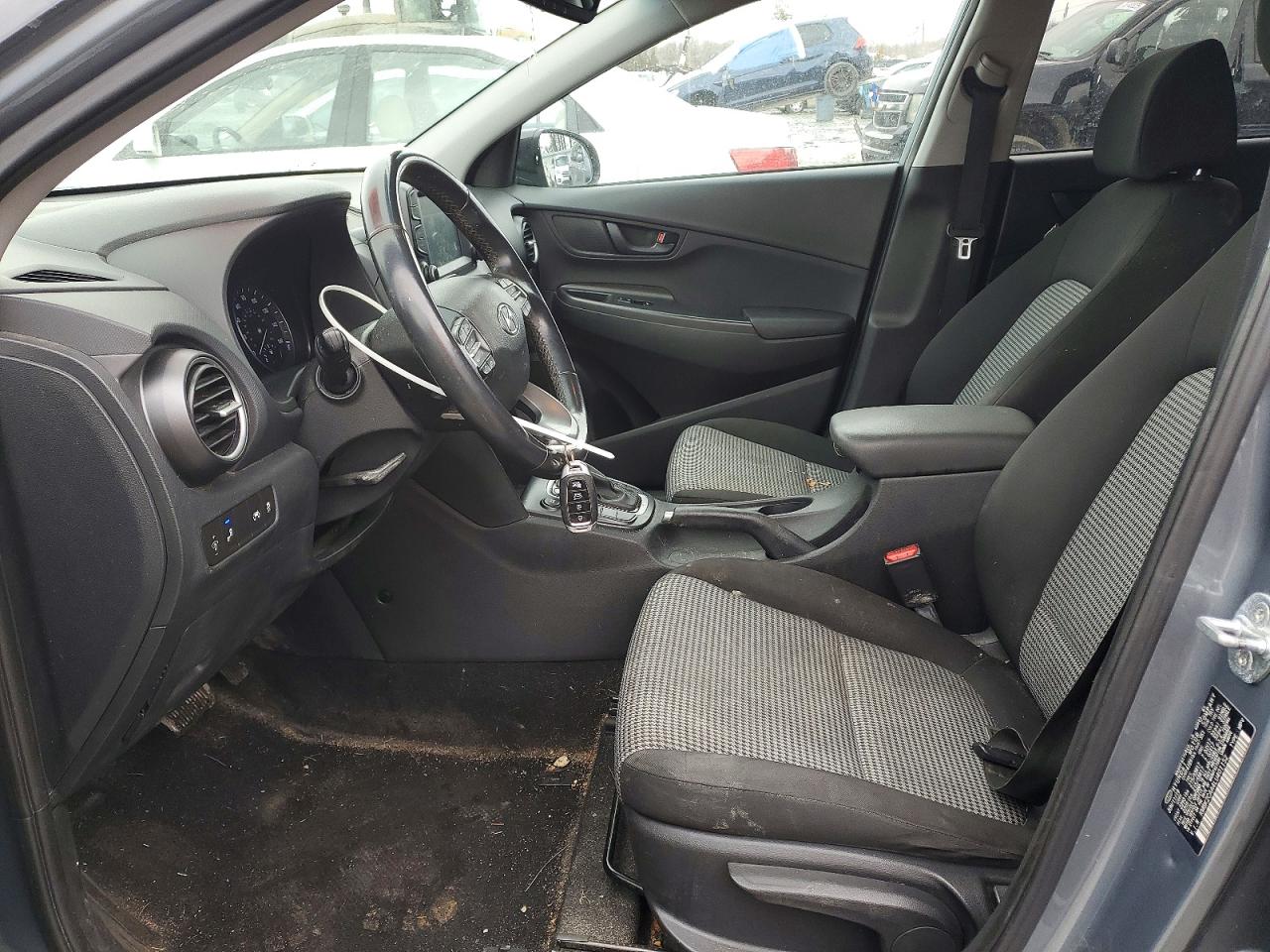 2020 HYUNDAI KONA SEL photo 7