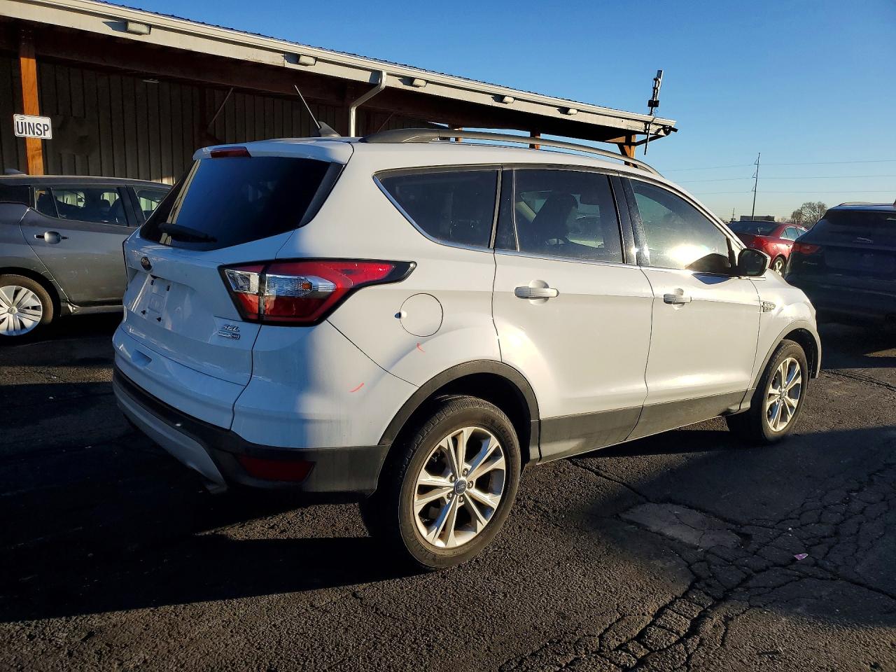 2018 FORD ESCAPE SEL photo 3