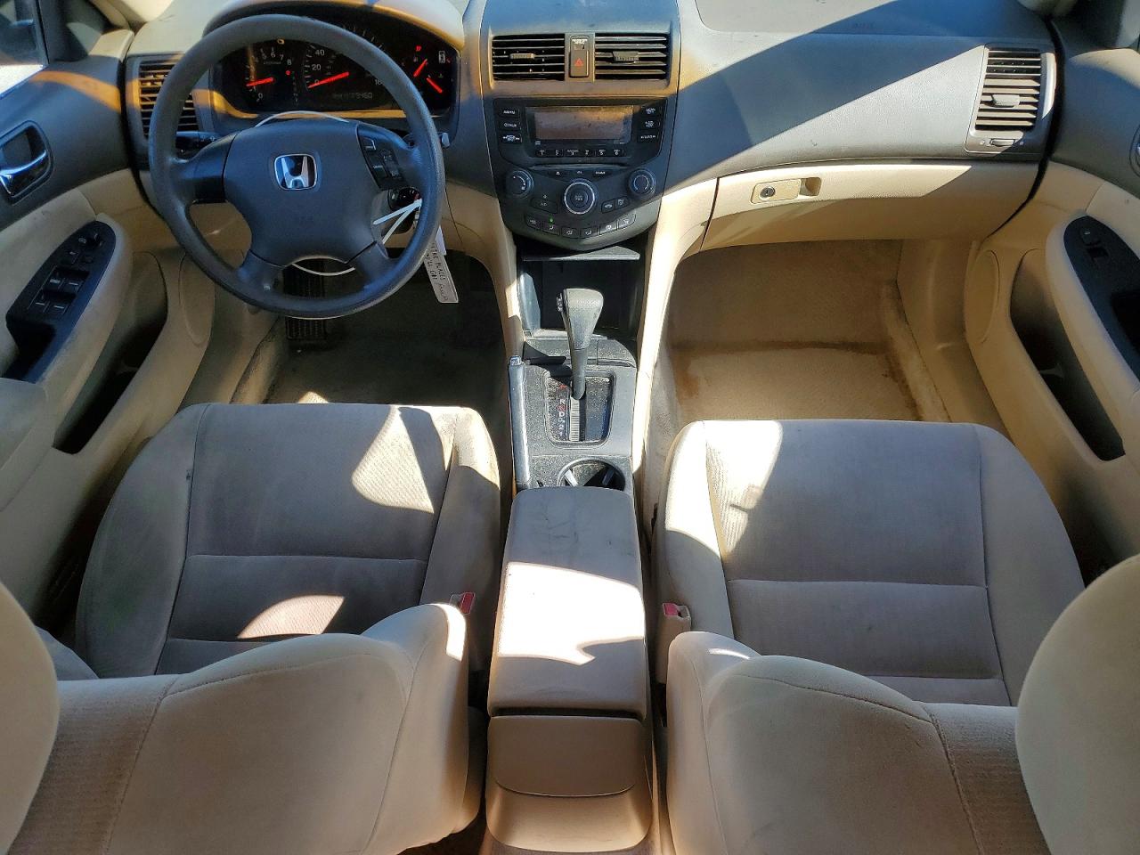 2004 HONDA ACCORD LX photo 22