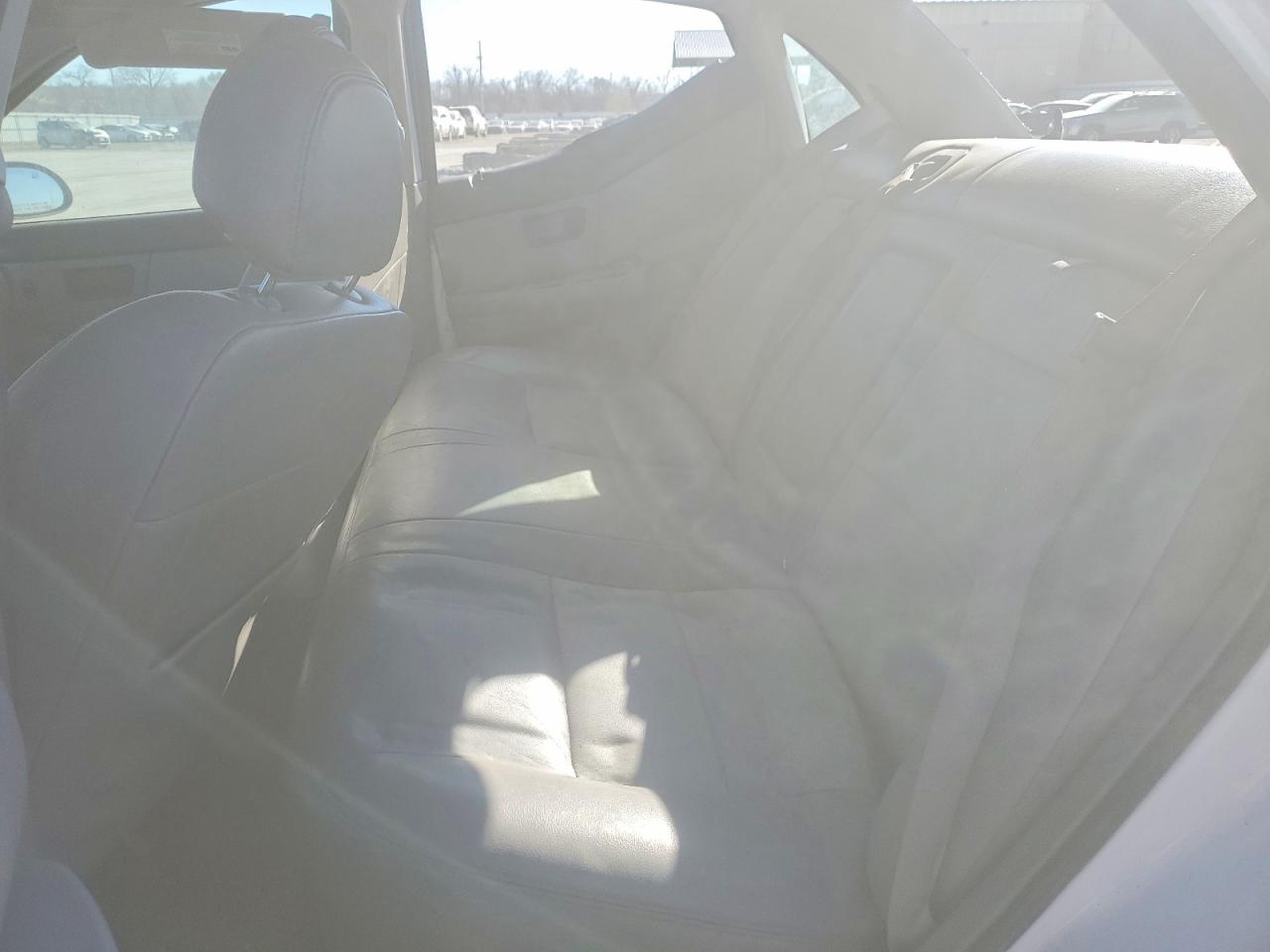 2004 FORD TAURUS SEL photo 19