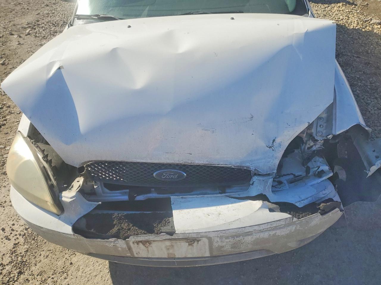 2004 FORD TAURUS SEL photo 21