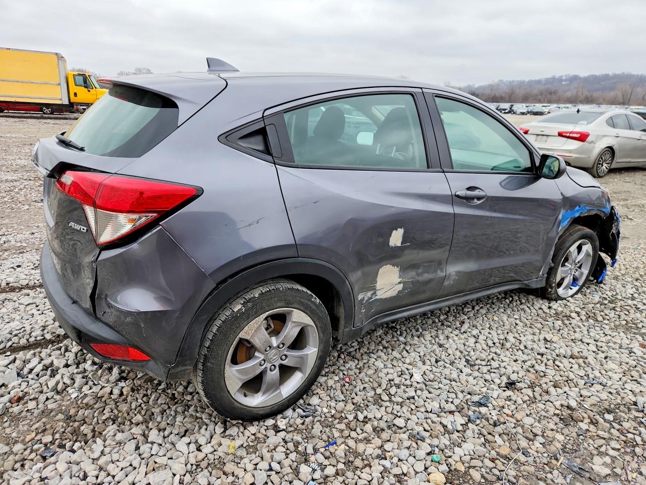 2021 HONDA HR-V LX photo 3