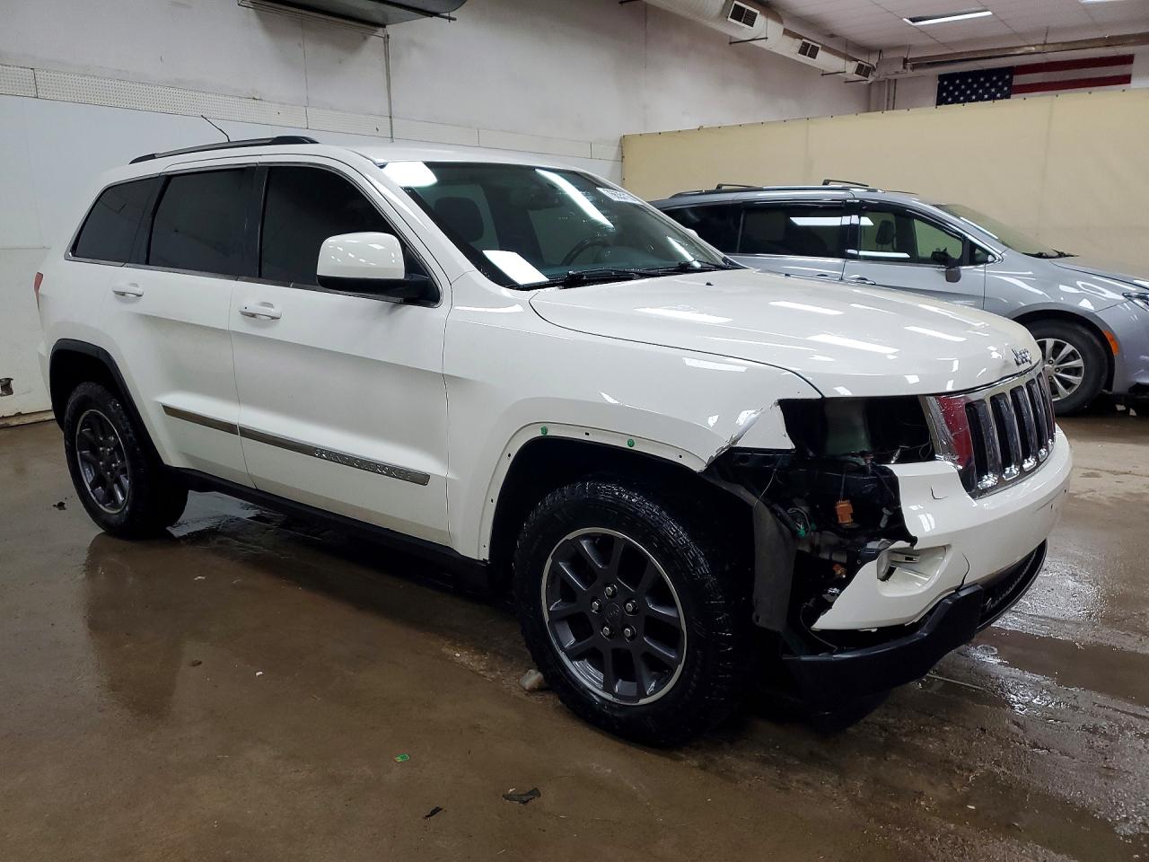 2011 JEEP GRAND CHEROKEE LAREDO photo 7