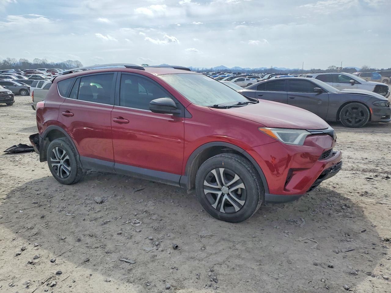 2018 TOYOTA RAV4 LE photo 7