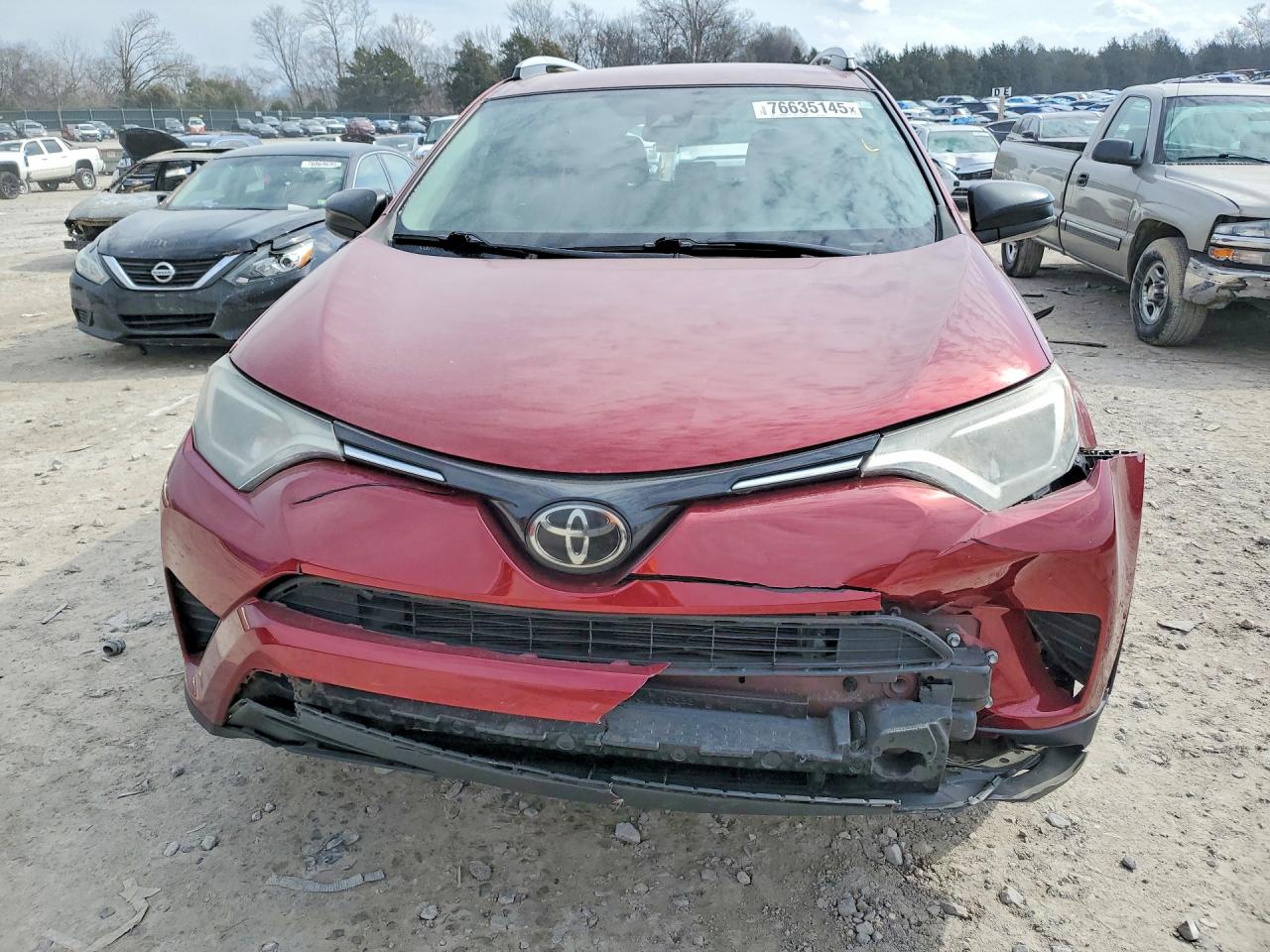 2018 TOYOTA RAV4 LE photo 9