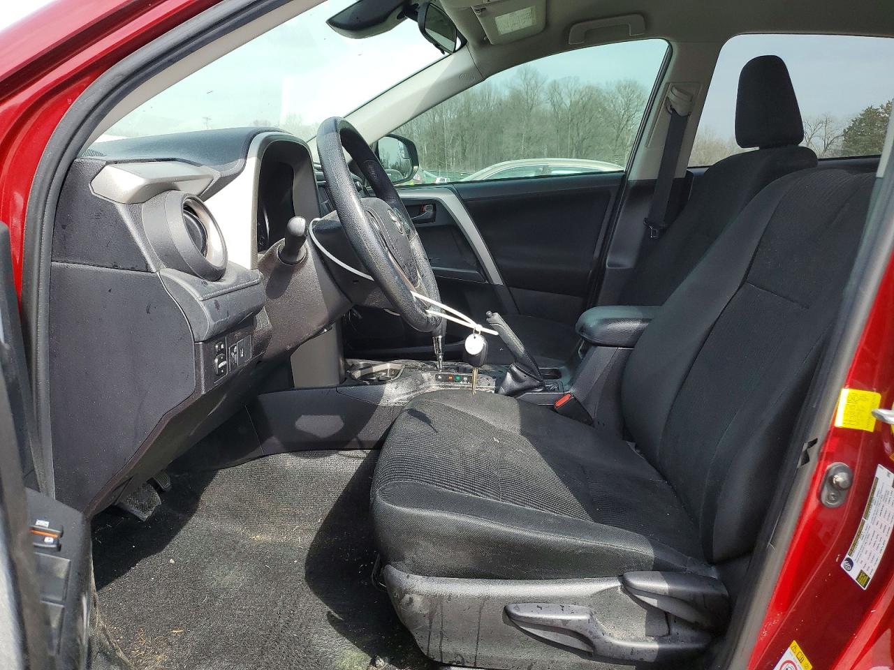2018 TOYOTA RAV4 LE photo 13