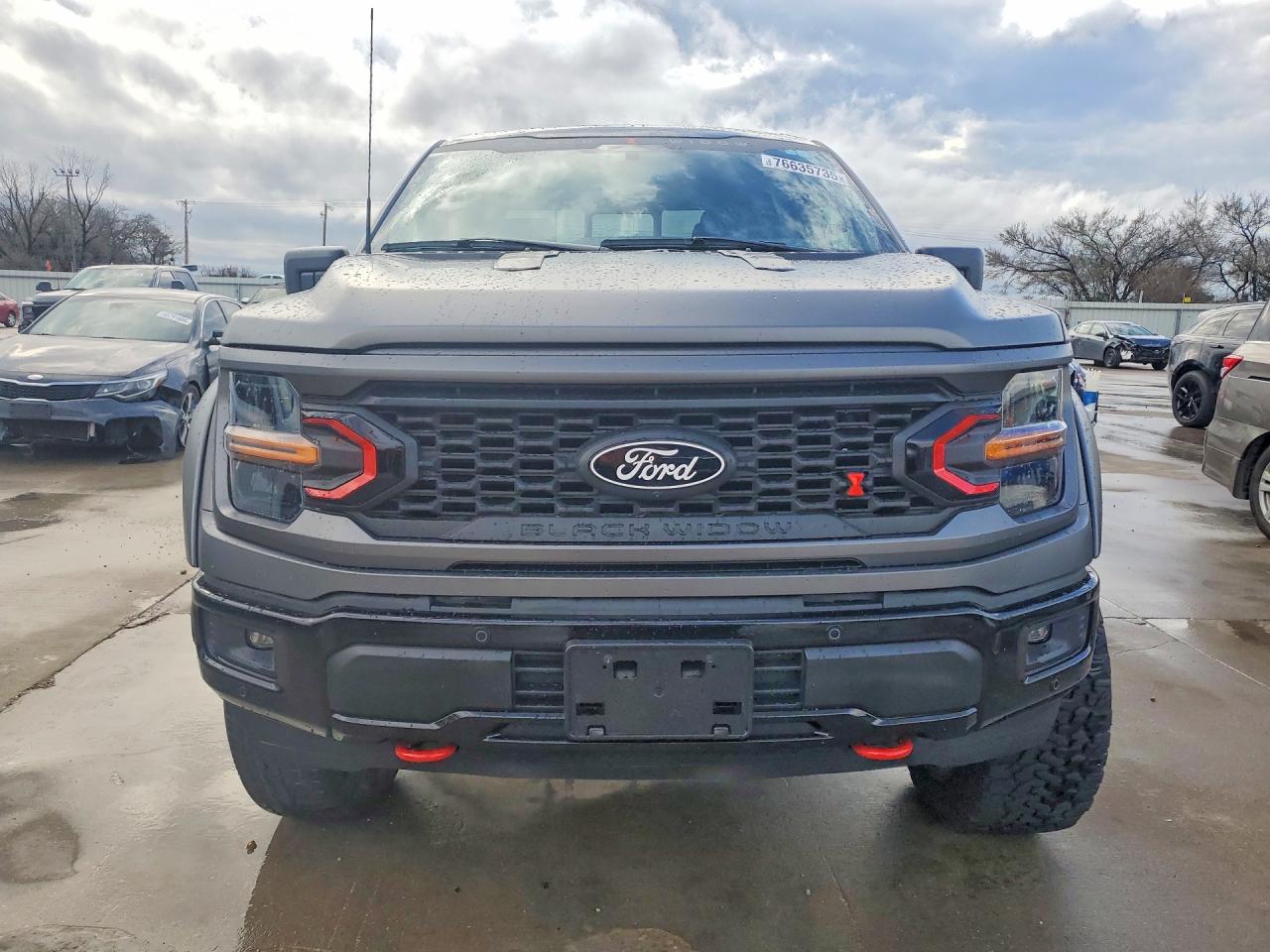 2024 FORD F150 XLT photo 9