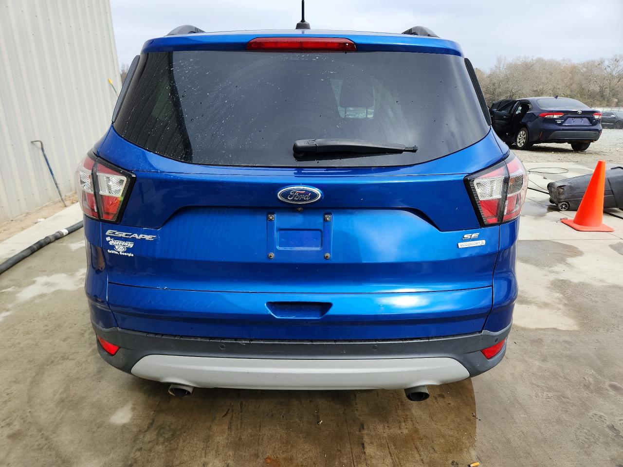 2017 FORD ESCAPE SE photo 6