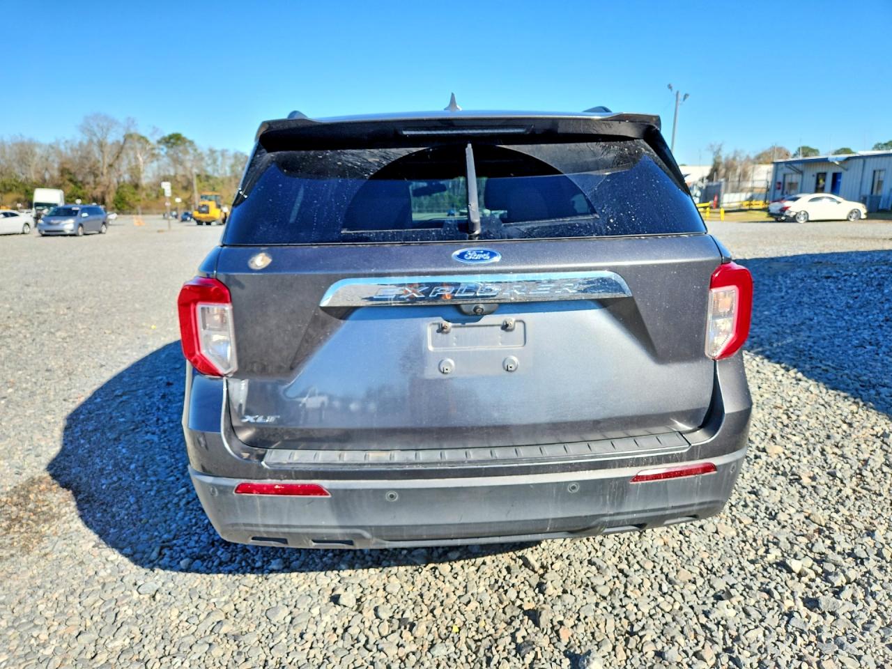 2020 FORD EXPLORER XLT photo 11