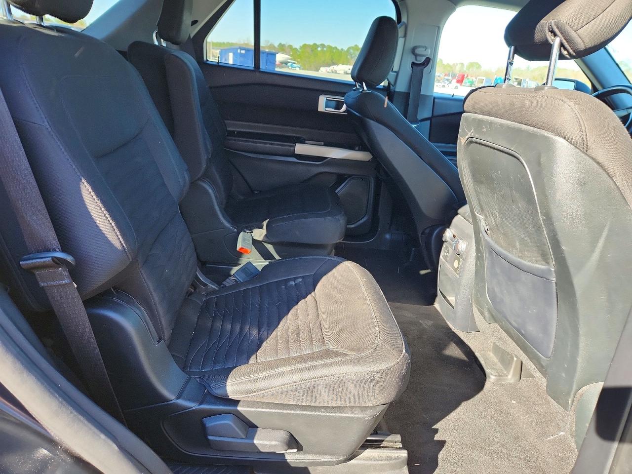 2020 FORD EXPLORER XLT photo 21