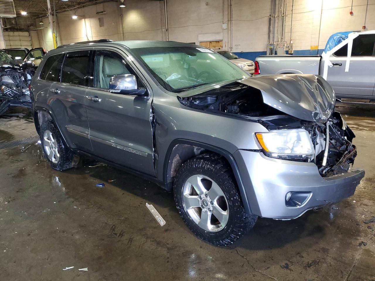2012 JEEP GRAND CHEROKEE LIMITED photo 4