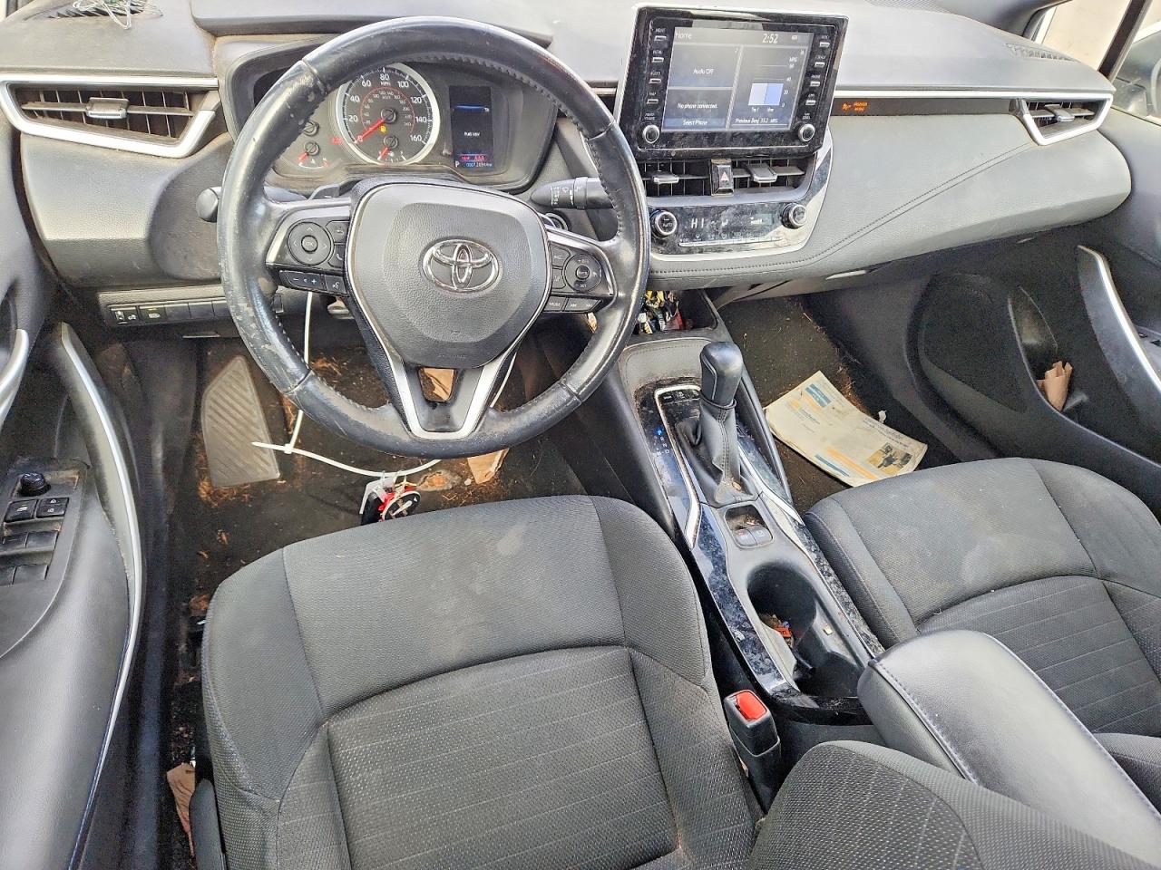 2020 TOYOTA COROLLA SE photo 22