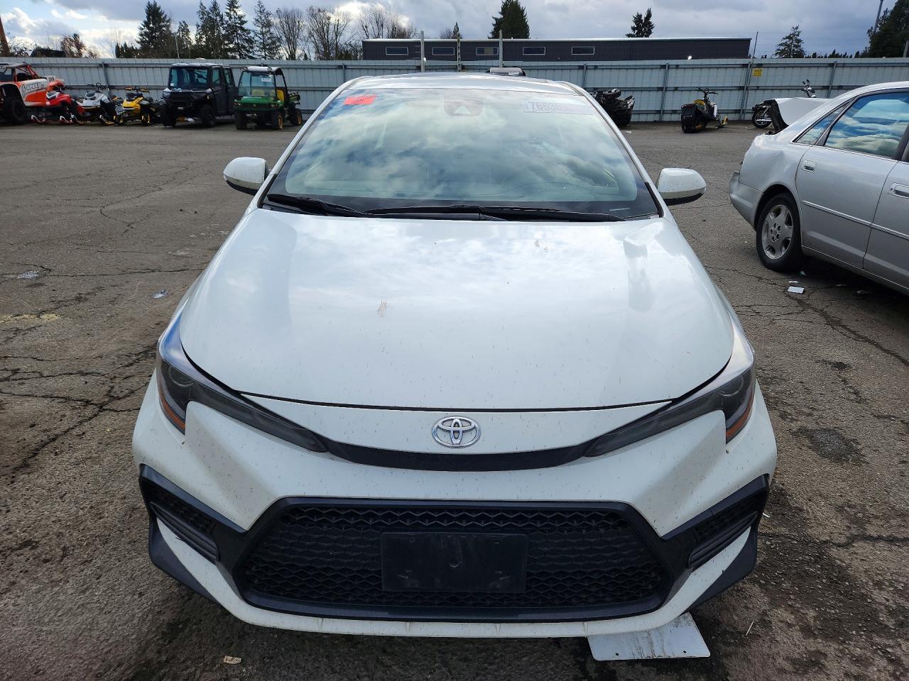 2020 TOYOTA COROLLA SE photo 13