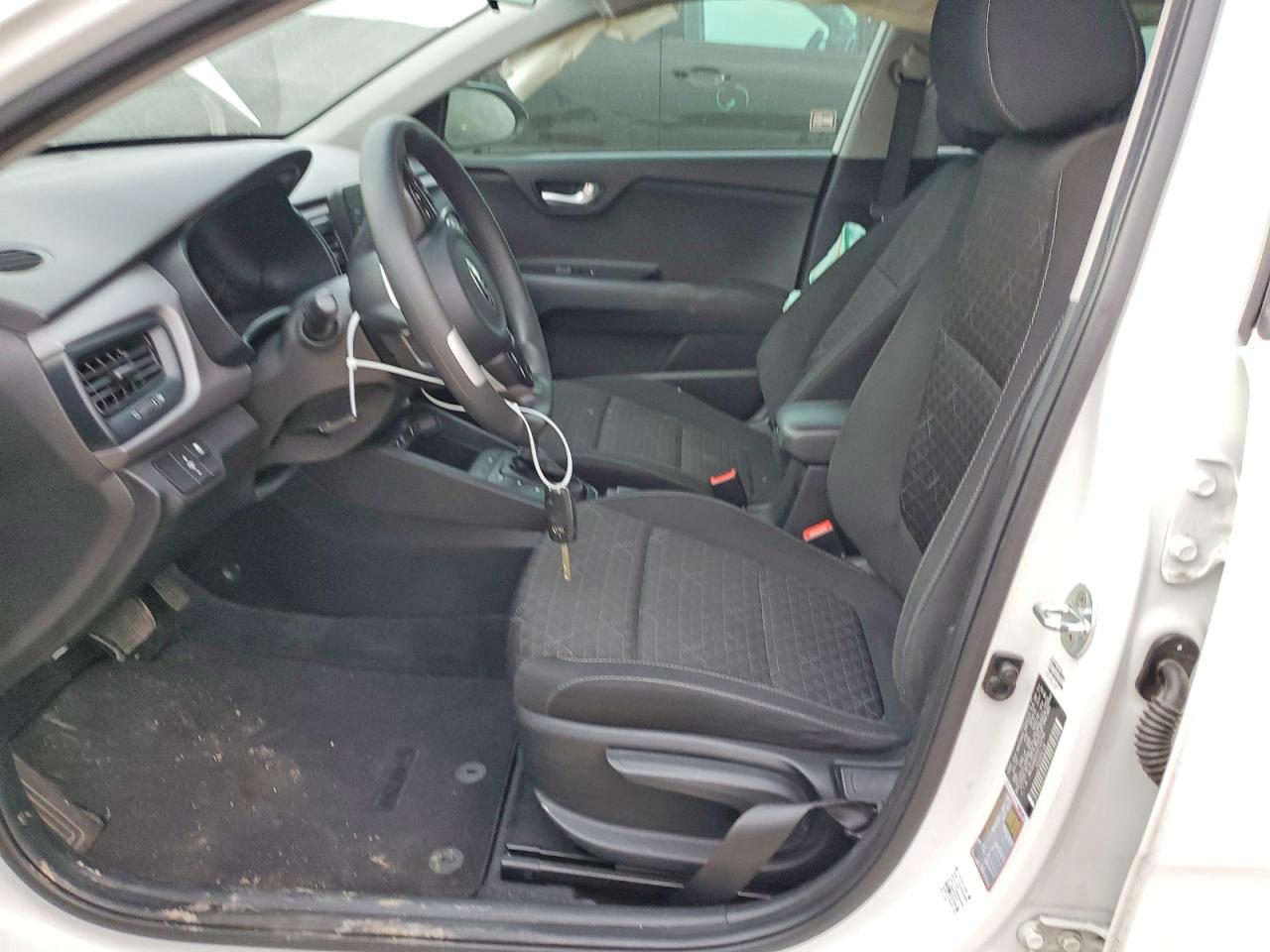 2018 KIA RIO photo 7