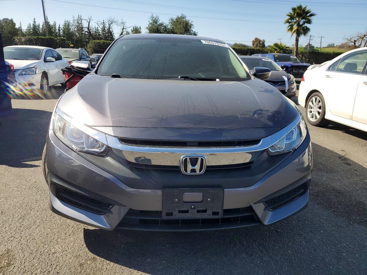 2017 HONDA CIVIC LX photo 5