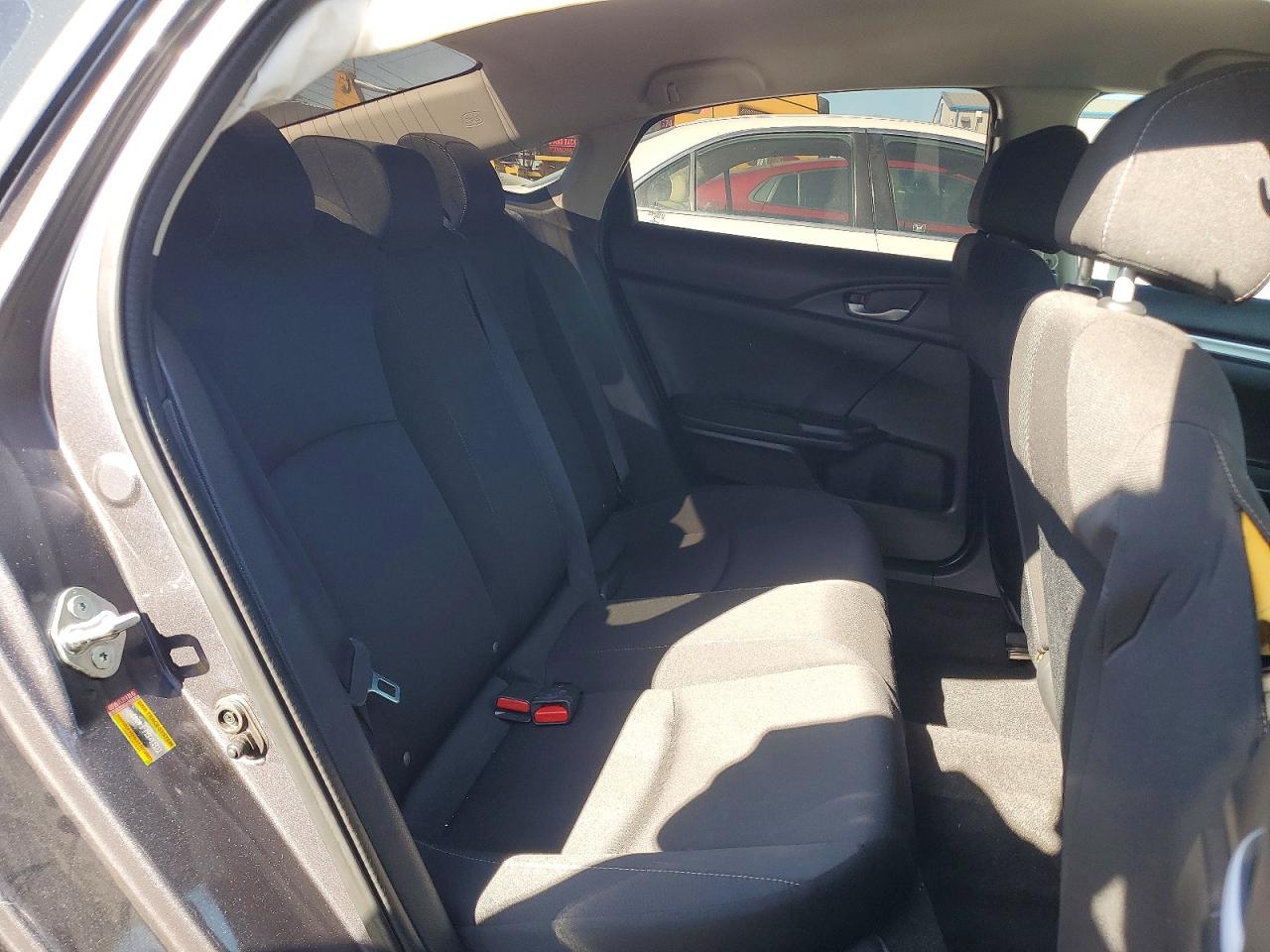 2017 HONDA CIVIC LX photo 10