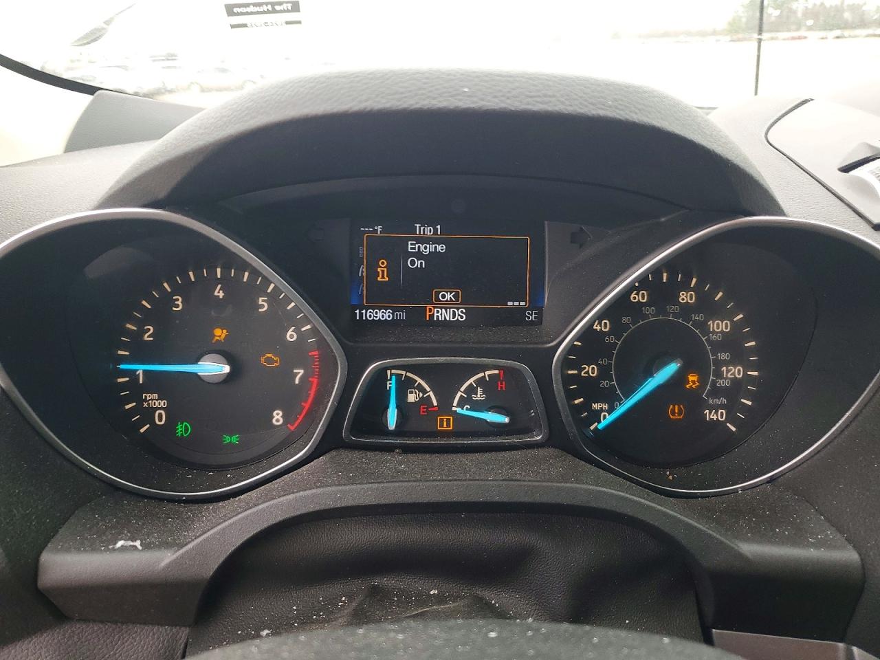2017 FORD ESCAPE SE photo 25