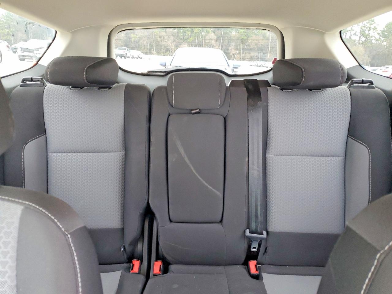 2017 FORD ESCAPE SE photo 28