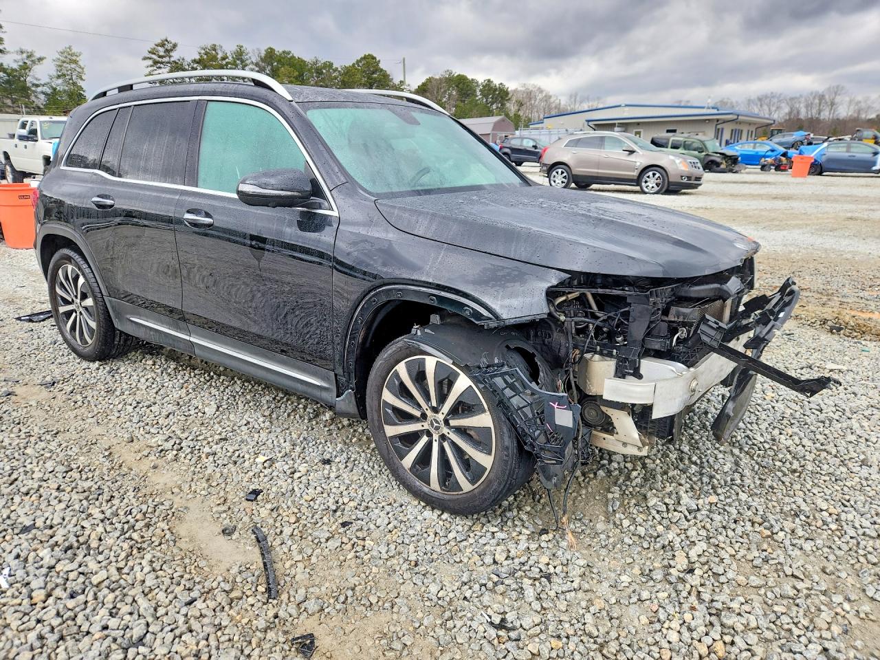 2020 MERCEDES-BENZ GLB 250 photo 4