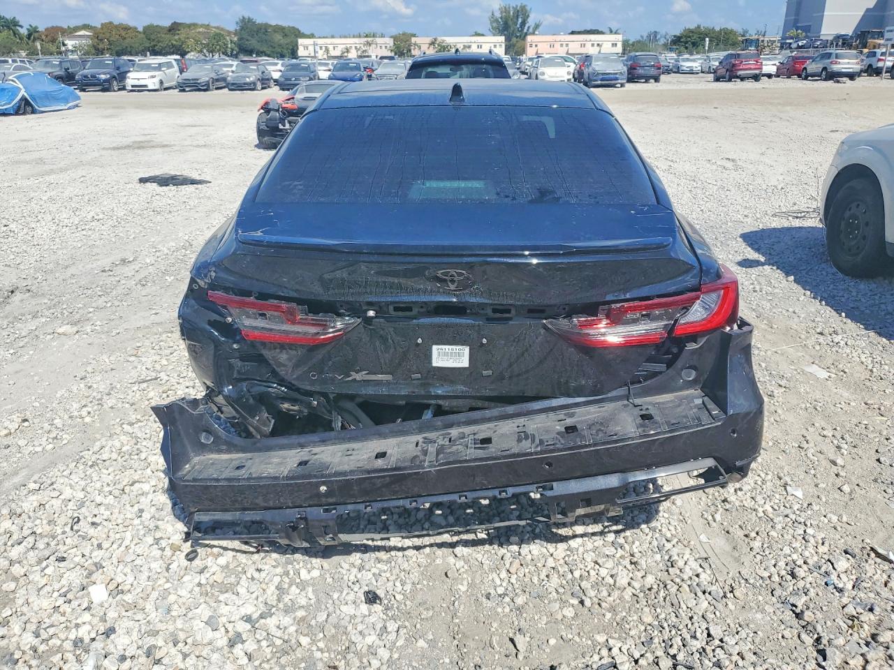 2025 TOYOTA CAMRY XSE photo 6