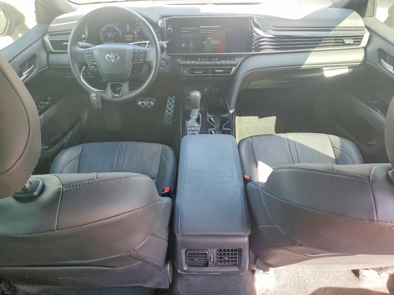 2025 TOYOTA CAMRY XSE photo 8