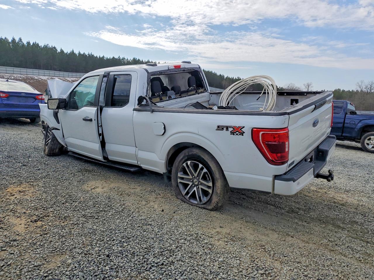 2022 FORD F150 SUPER CAB photo 2