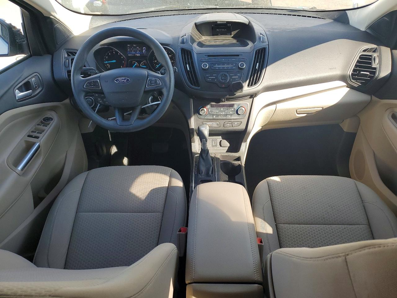 2017 FORD ESCAPE SE photo 15