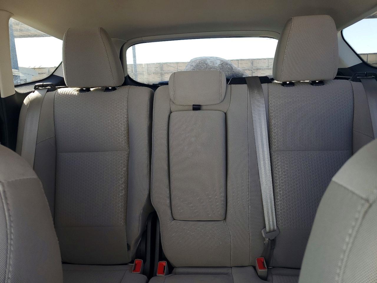 2017 FORD ESCAPE SE photo 19