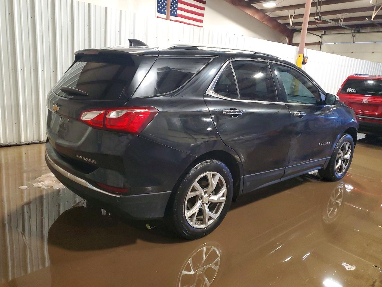 2018 CHEVROLET EQUINOX PREMIER photo 5